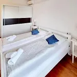 Awesome Apartment In Pirovac Apartment Pirovac
